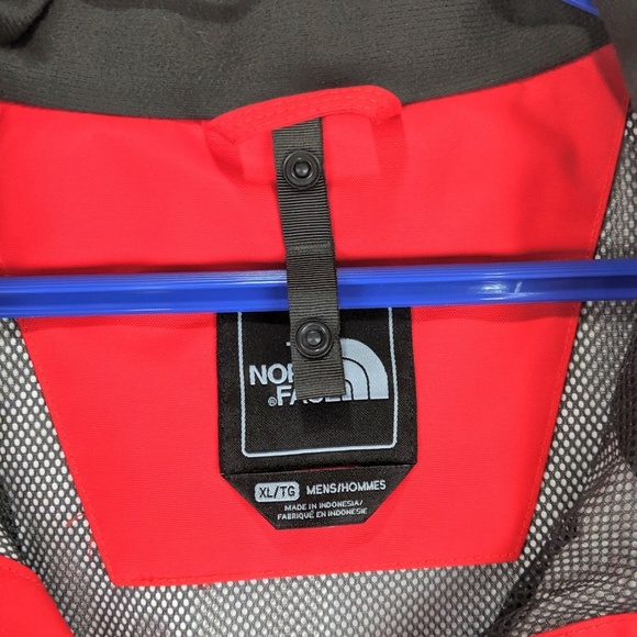 Men's North Face XL Jacket Red Gray Shell - Picture 4 of 8